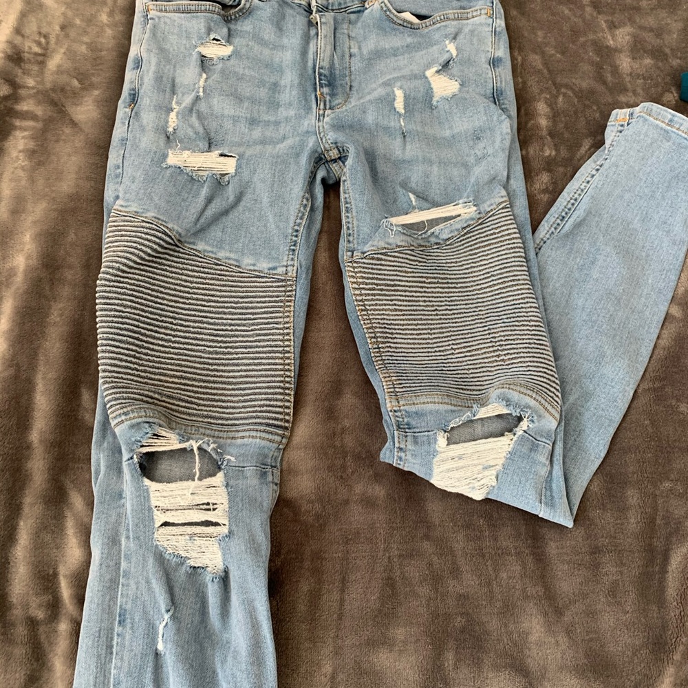Ripped jeans